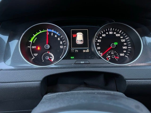 2018 VOLKSWAGEN GOLF - 9