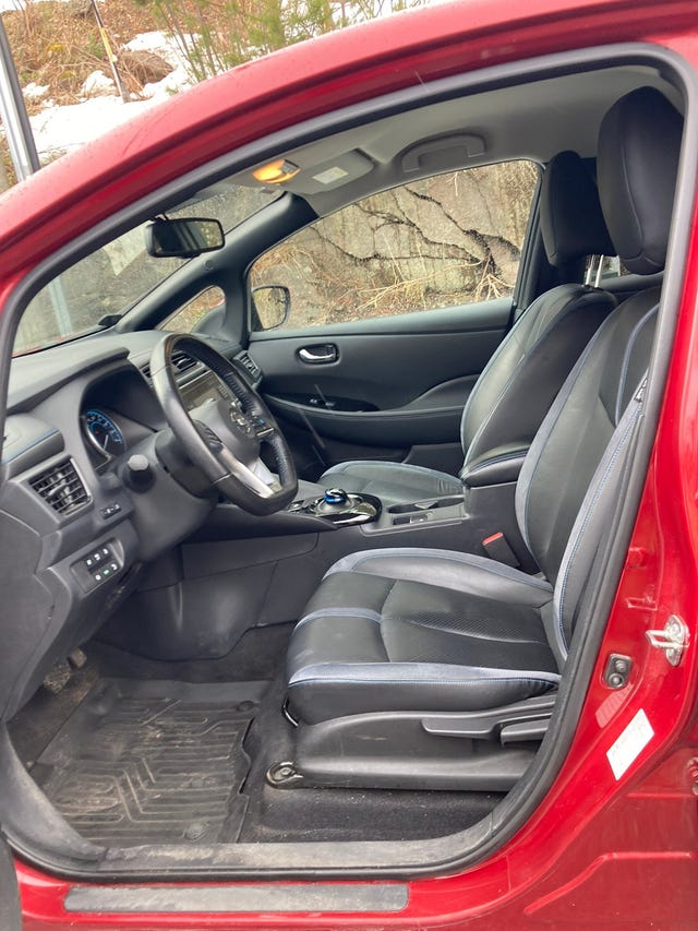2018 NISSAN LEAF - 10