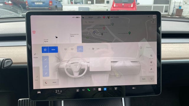 2019 TESLA MODEL 3 - 39