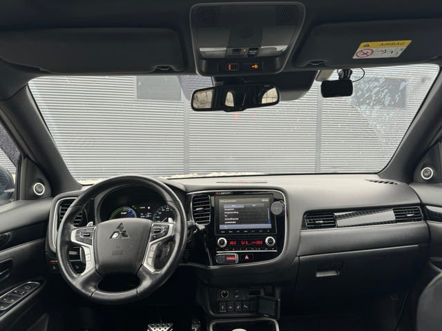2020 MITSUBISHI OUTLANDER - 18