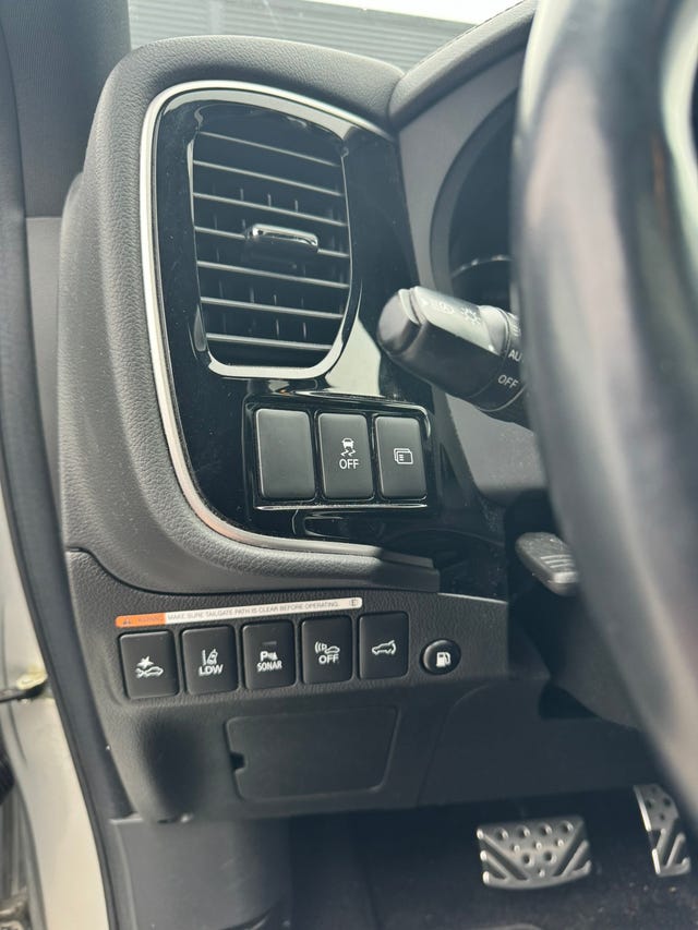 2020 MITSUBISHI OUTLANDER - 26