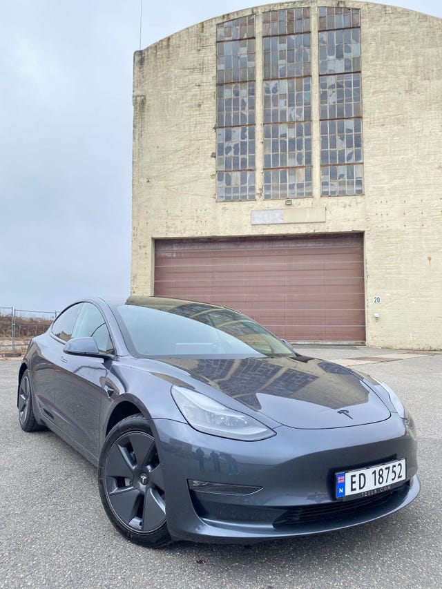 2021 TESLA MODEL 3 - 11