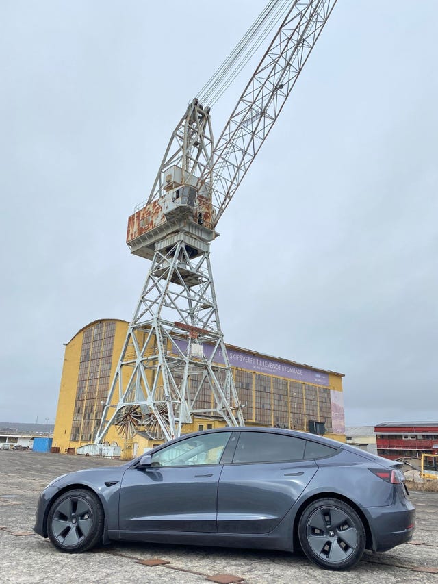 LRW3E7EK5MC338142 2021 TESLA MODEL 3-5