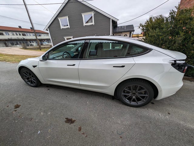 5YJ3E7EB4MF831283 2021 TESLA MODEL 3-2