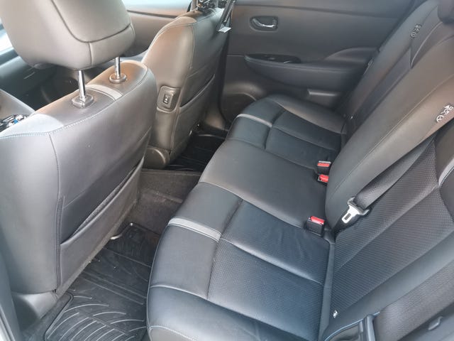 2020 NISSAN LEAF - 12