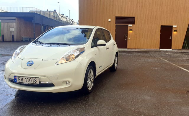 SJNFAAZE0U6072997 2018 NISSAN LEAF-0