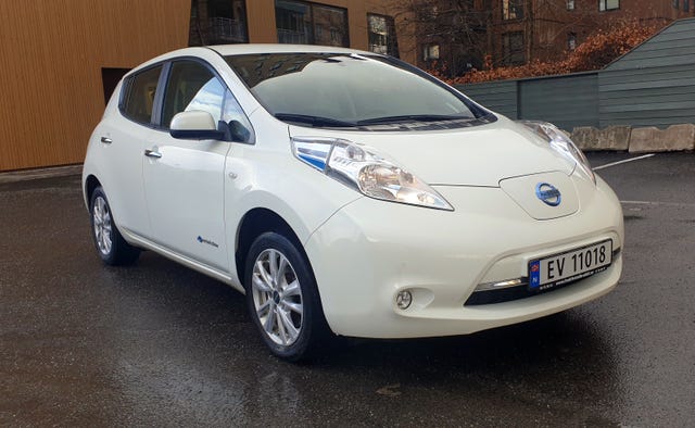 SJNFAAZE0U6072997 2018 NISSAN LEAF-4