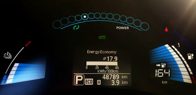 2018 NISSAN LEAF - 16