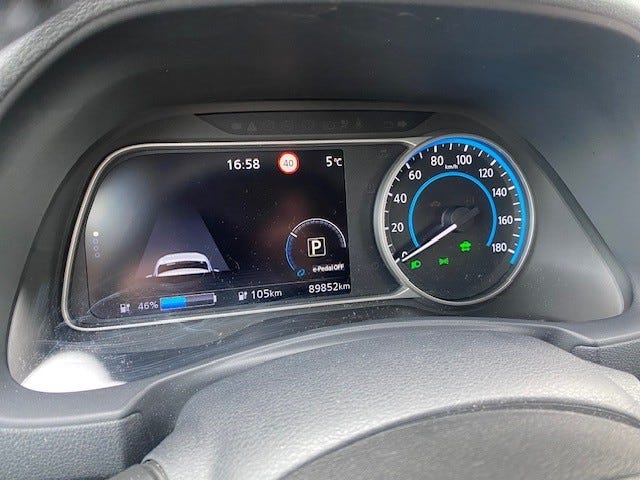 SJNFAAZE1U0001046 2018 NISSAN LEAF-5