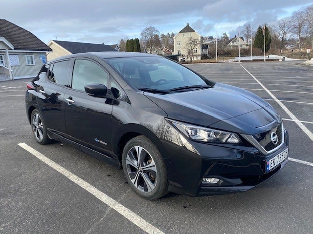 SJNFAAZE1U0001046 2018 NISSAN LEAF-1