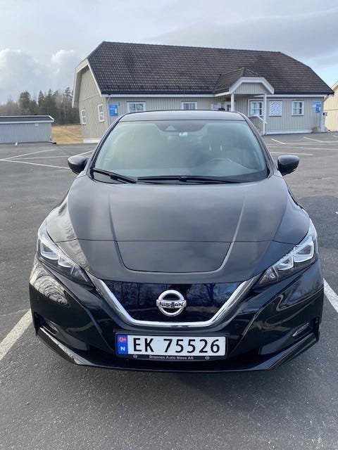 SJNFAAZE1U0001046 2018 NISSAN LEAF-2