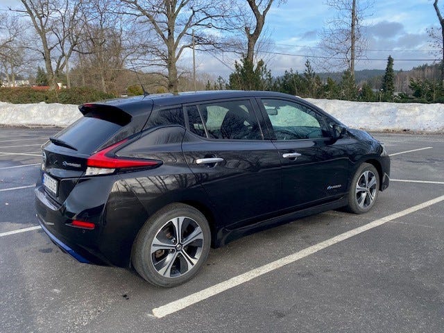 SJNFAAZE1U0001046 2018 NISSAN LEAF-3