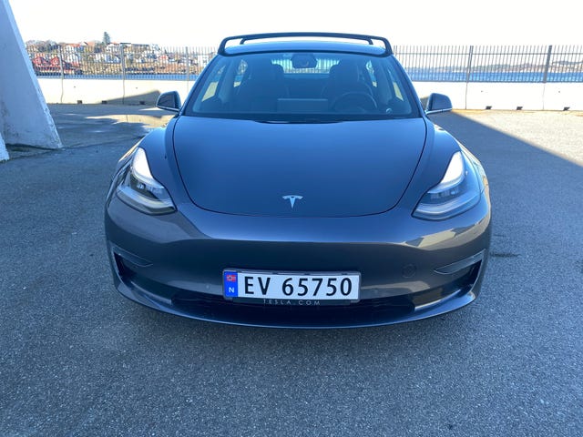 5YJ3E7EB2KF315596 2019 TESLA MODEL 3-2