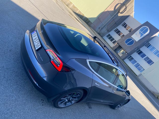2019 TESLA MODEL 3 - 13