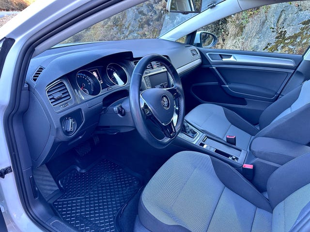 2015 VOLKSWAGEN GOLF - 9