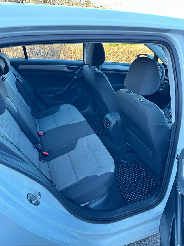 2015 VOLKSWAGEN GOLF - 14