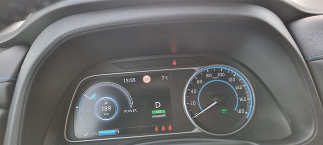 SJNFAAZE1U0114882 2021 NISSAN LEAF-4