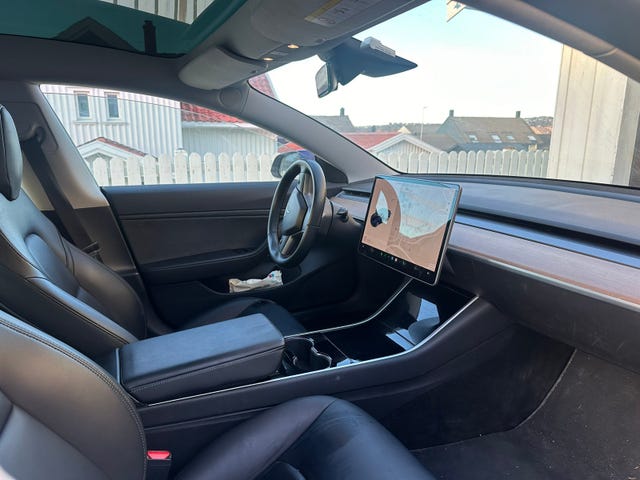 5YJ3E7EB1KF291615 2019 TESLA MODEL 3-5