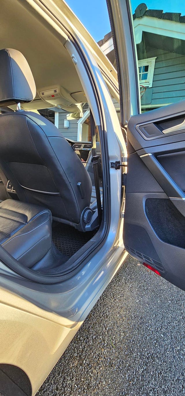 2018 VOLKSWAGEN GOLF - 50