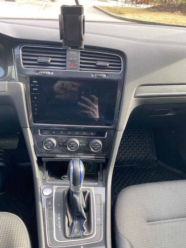2018 VOLKSWAGEN GOLF - 10