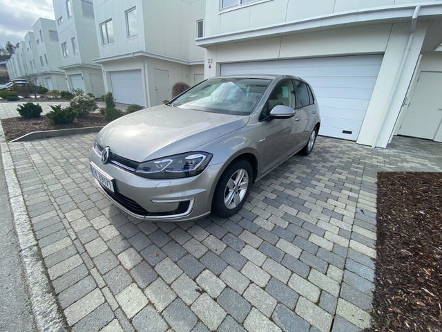 WVWZZZAUZJ8906666 2018 VOLKSWAGEN GOLF-2