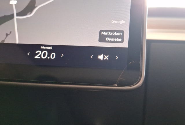 2019 TESLA MODEL 3 - 12