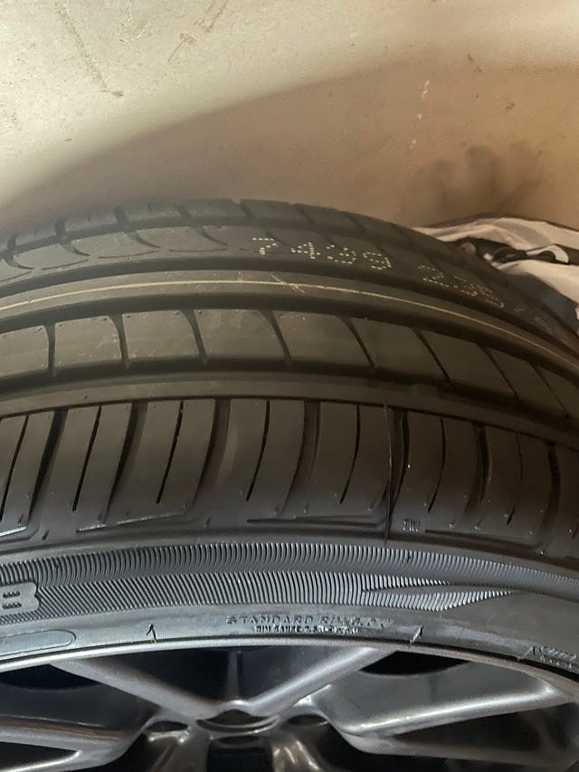2019 TESLA MODEL 3 - 12