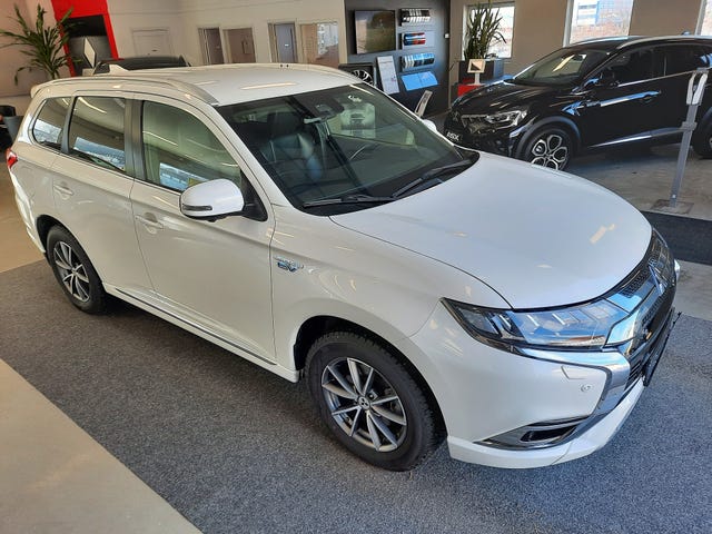JMBXDGG3WLZ007028 2020 MITSUBISHI OUTLANDER-1