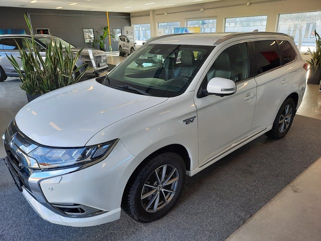 JMBXDGG3WLZ007028 2020 MITSUBISHI OUTLANDER-0