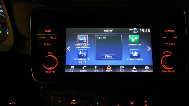 2018 NISSAN LEAF - 13