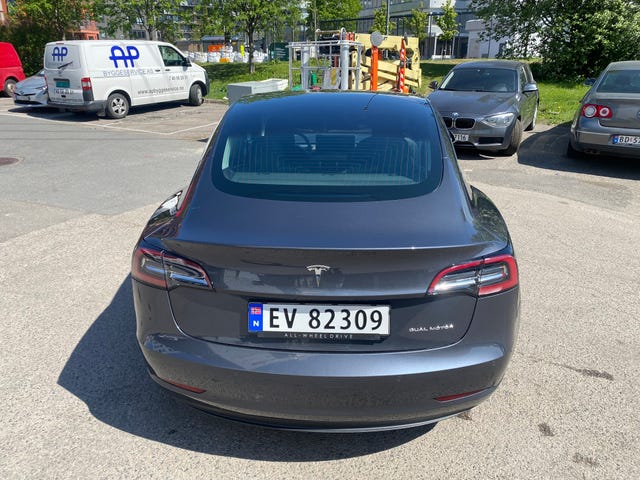 2019 TESLA MODEL 3 - 31