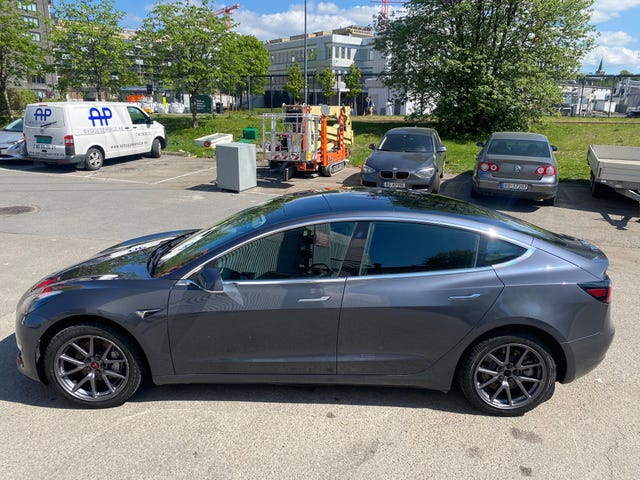 2019 TESLA MODEL 3 - 34