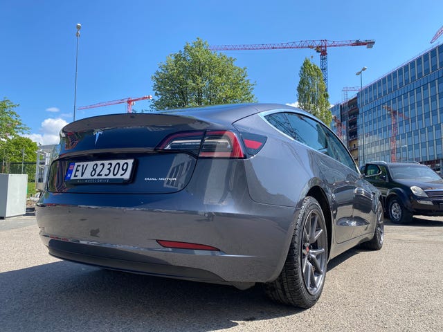 2019 TESLA MODEL 3 - 12