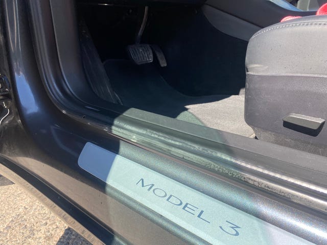 2019 TESLA MODEL 3 - 38