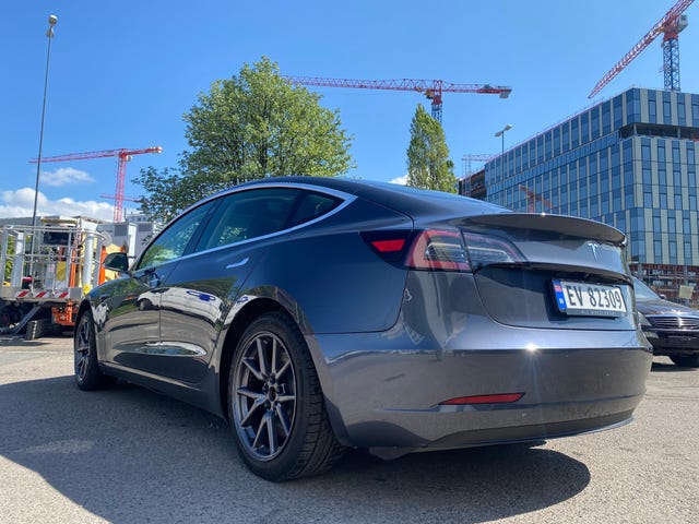 2019 TESLA MODEL 3 - 33