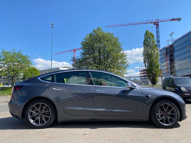 2019 TESLA MODEL 3 - 24