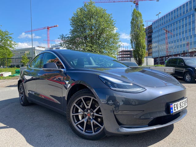 2019 TESLA MODEL 3 - 16