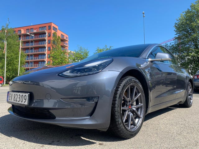 5YJ3E7EB8KF336808 2019 TESLA MODEL 3-0