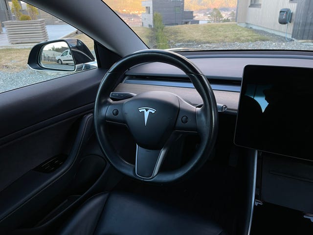 2019 TESLA MODEL 3 - 18