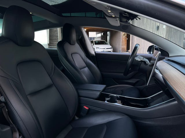 2019 TESLA MODEL 3 - 16