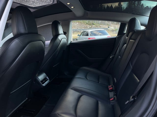 2019 TESLA MODEL 3 - 11