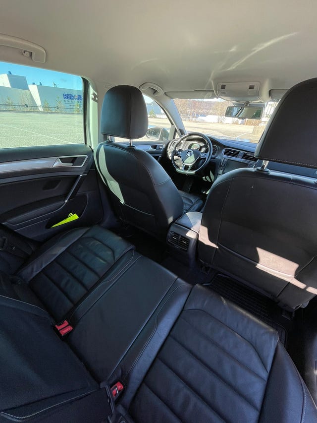 2015 VOLKSWAGEN GOLF - 10