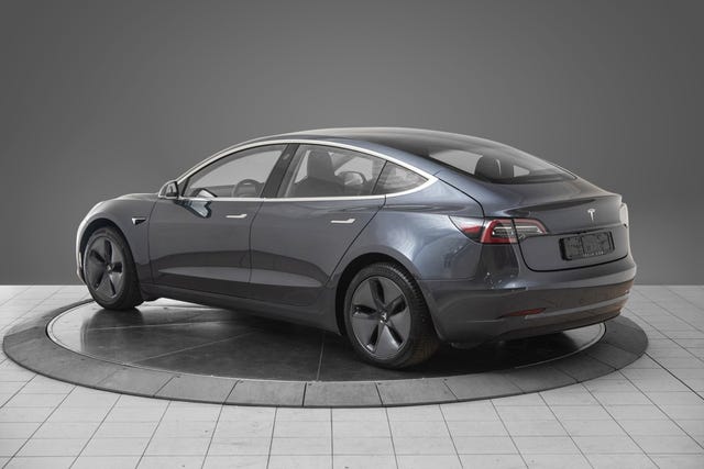 5YJ3E7EA1KF340366 2019 TESLA MODEL 3-3