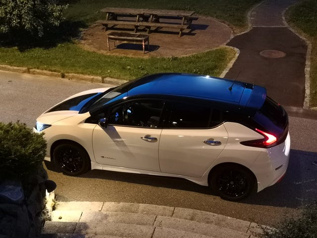 2018 NISSAN LEAF - 15