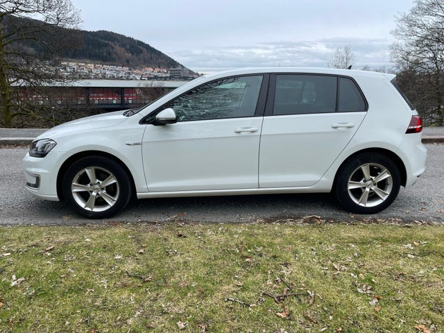 WVWZZZAUZFW900366 2015 VOLKSWAGEN GOLF-3