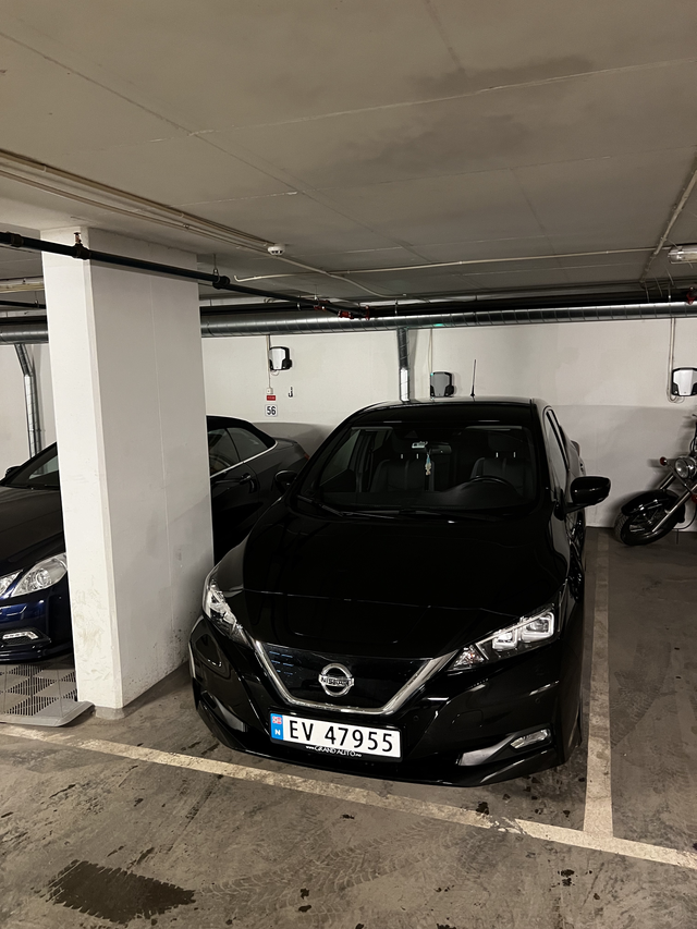 2018 NISSAN LEAF - 8