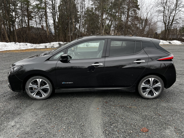 SJNFAAZE1U0022465 2018 NISSAN LEAF-4