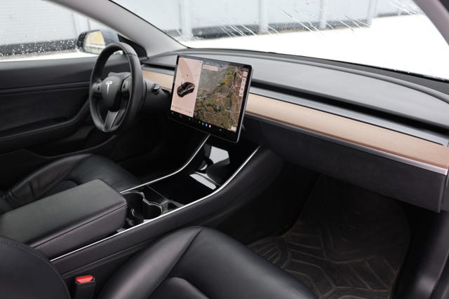 2019 TESLA MODEL 3 - 20