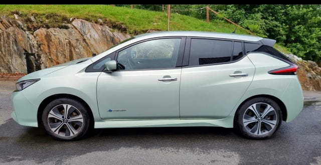 2018 NISSAN LEAF - 10