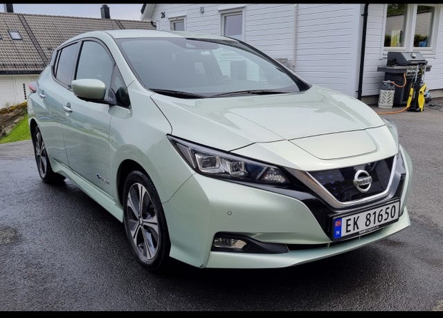 SJNFAAZE1U0007458 2018 NISSAN LEAF-2